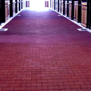 Looppad rubber klinker paardenstal