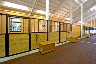 Looppad rubber voor paardenstal