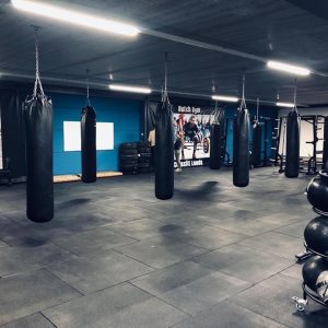 Fitness crossfit tegel vloer in Drunen